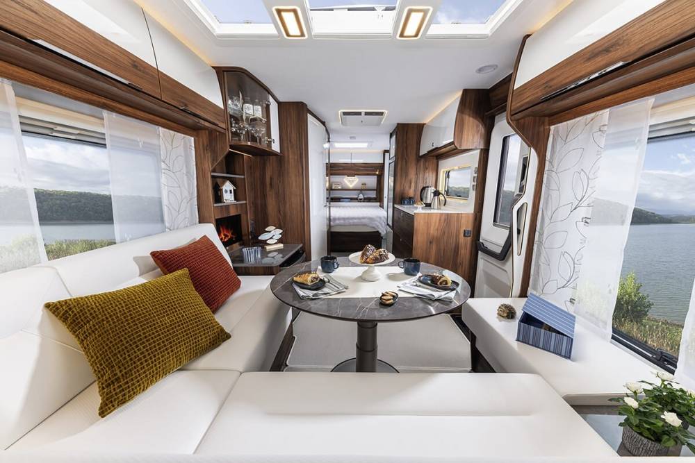 csm_Fendt-Caravan_Diamant_Sejour01_b7d85d1147